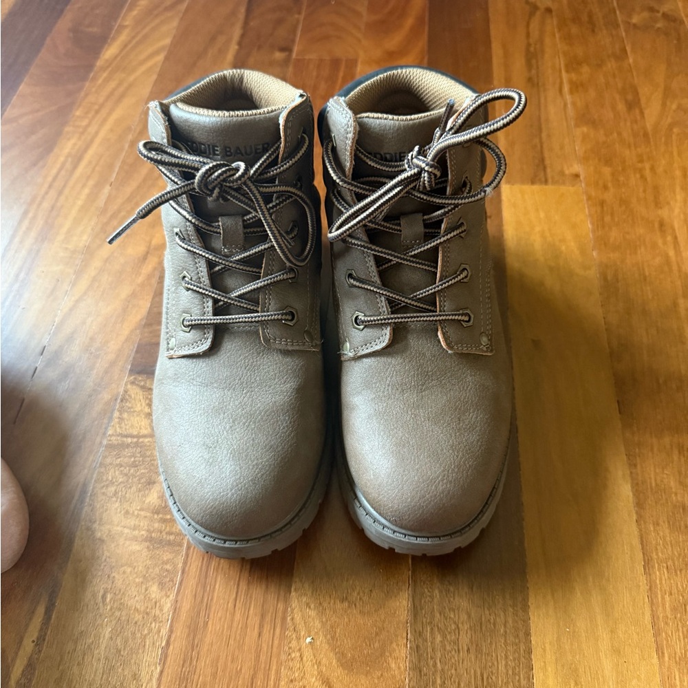 Eddie Bauer Kids Tan Lace-Up Boots